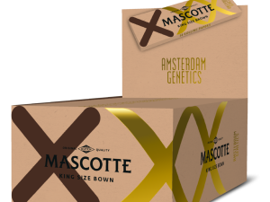 mascotte ag king size brown box 600x569 1 Kopen? | Zeer scherpe prijzen | ABCParty